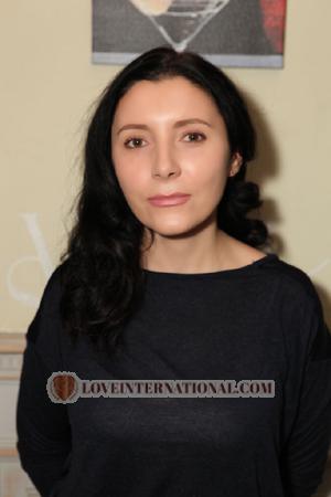 152901 - Lidiya Age: 44 - Ukraine