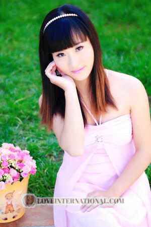 155567 - Xiaopei Age: 35 - China