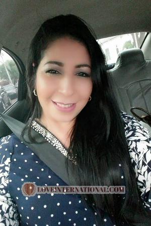 174487 - Diana Age: 47 - Colombia