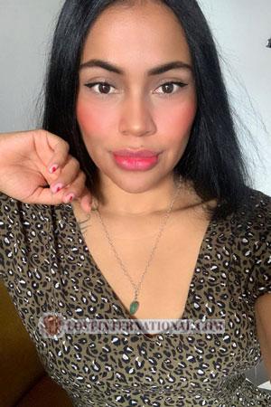 202652 - Anyi Age: 34 - Colombia