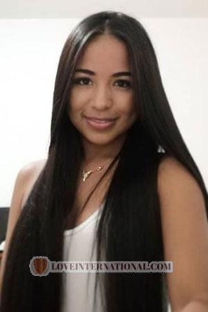 211709 - Maria Fernanda Age: 26 - Colombia