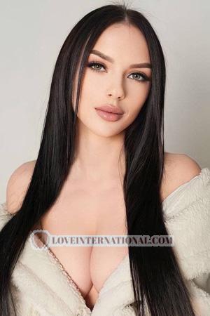 215194 - Valentyna Age: 21 - Ukraine