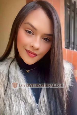 224065 - Jody Age: 32 - Colombia