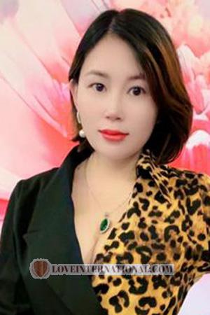 226891 - Lihua Age: 44 - China